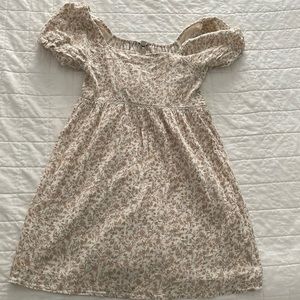 American Eagle floral prairie dress size medium.